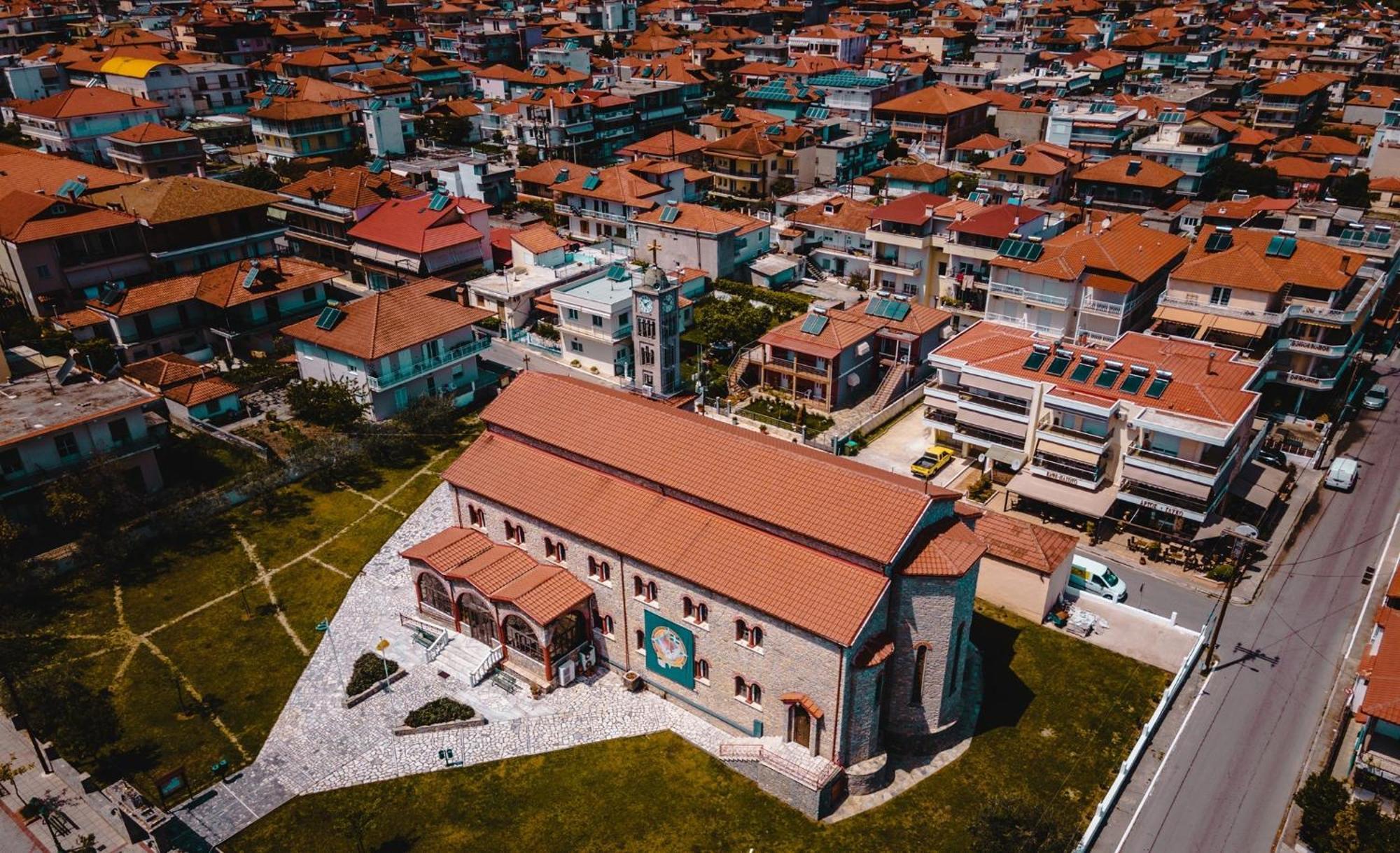 Avellana Luxury Suites Leptokarya  Exterior photo